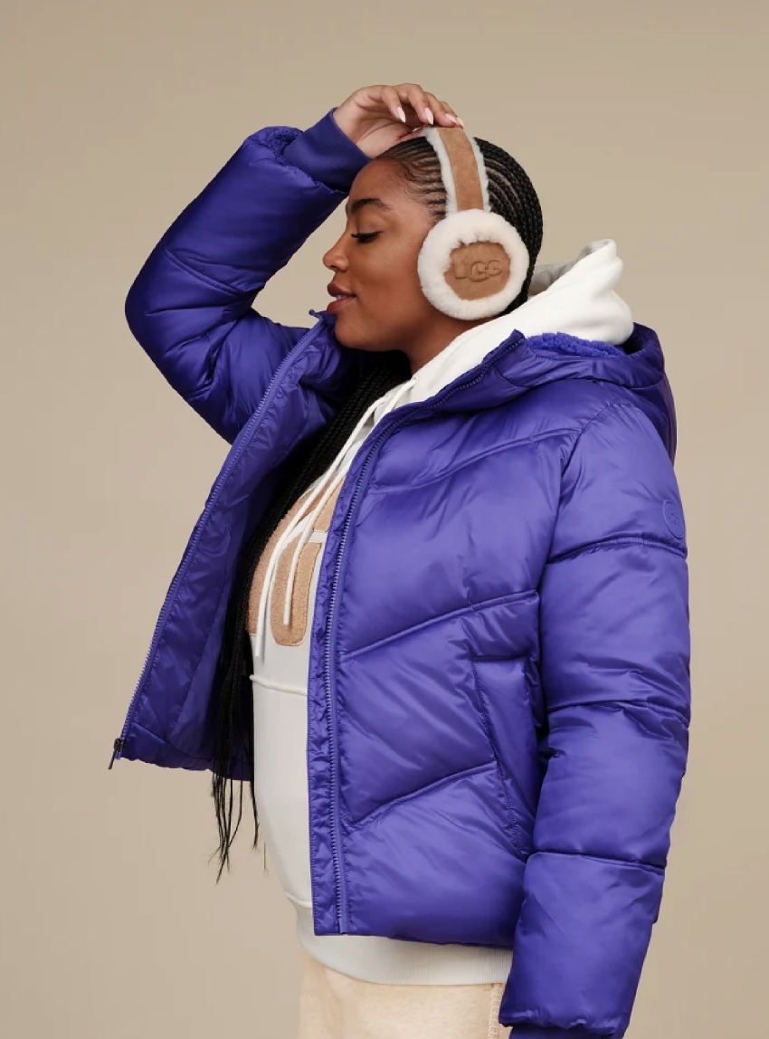 UGG Sheepskin Embroidery Earmuff - Chestnut