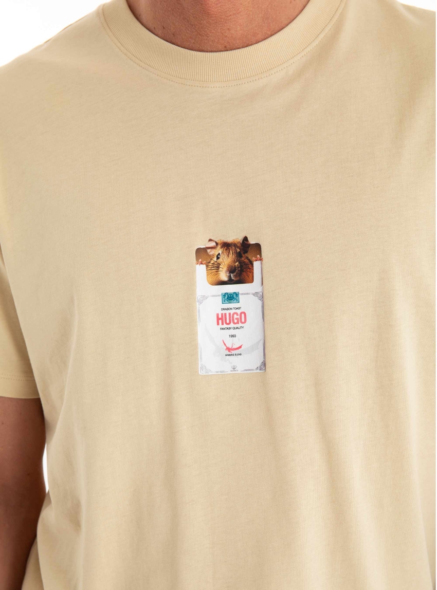 HUGO Cigarette Packet Print T-Shirt Dilesses - Beige