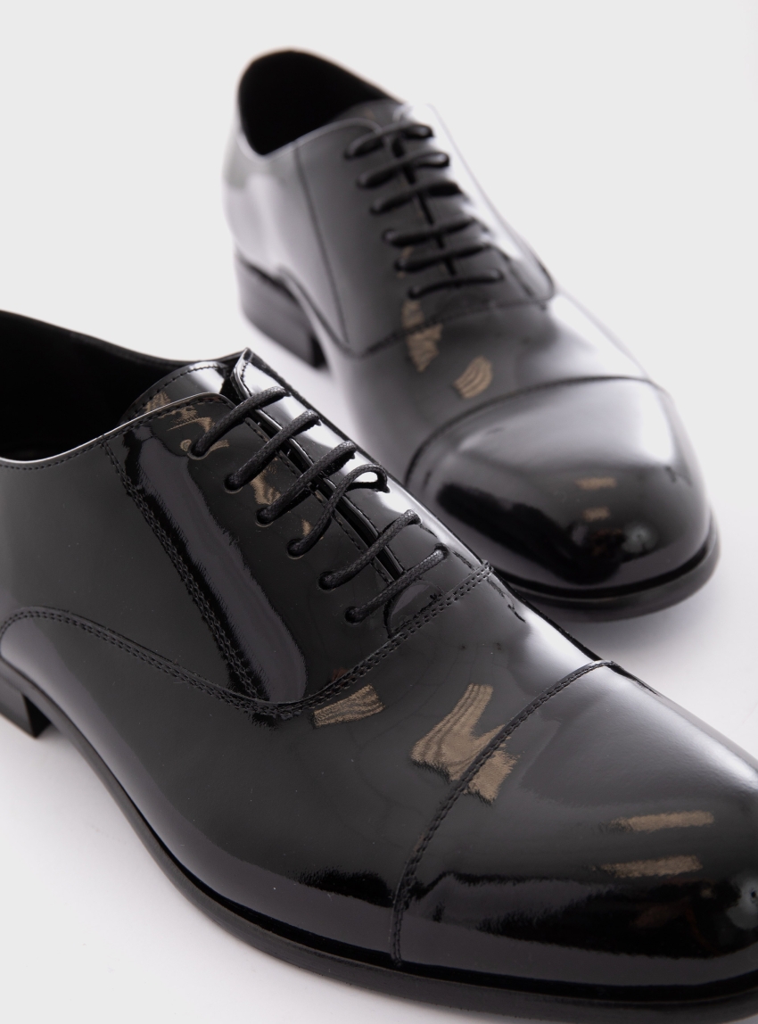 Per La Moda Lace Up Oxford Shoes - Black