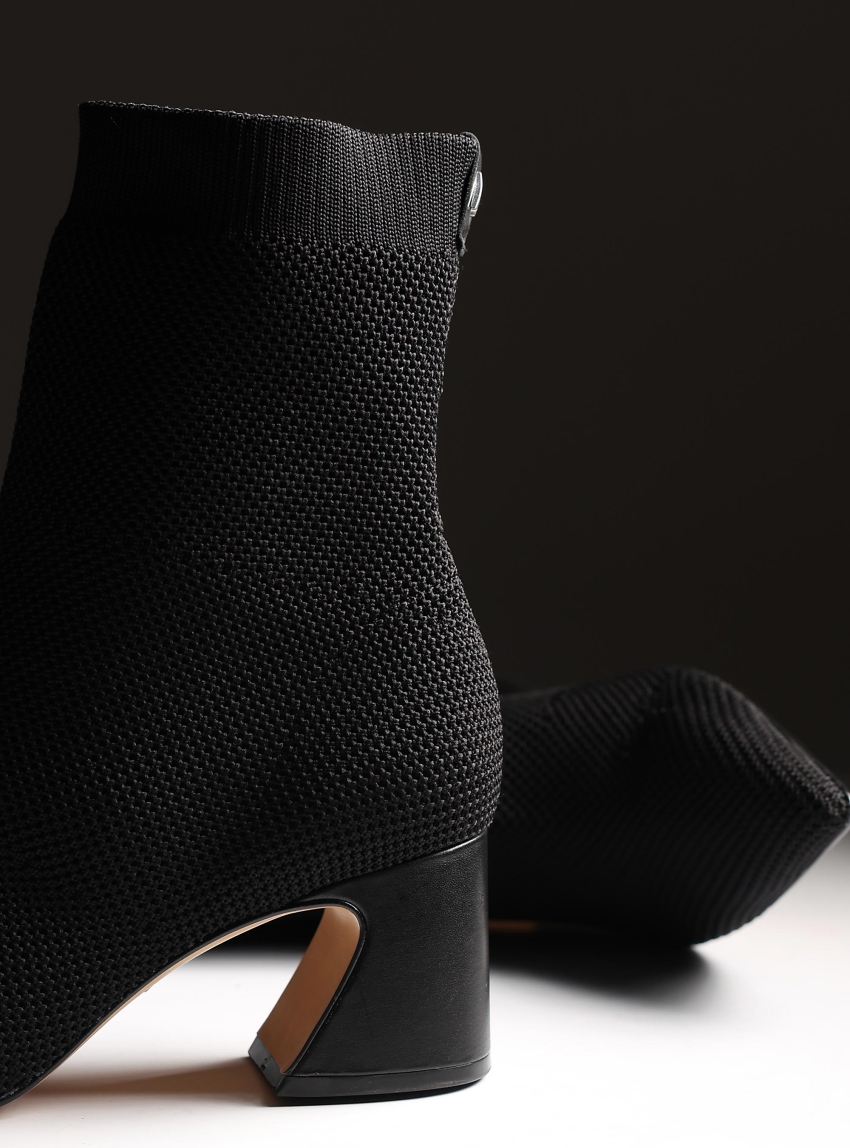 Carrano Ankle Boots - Black