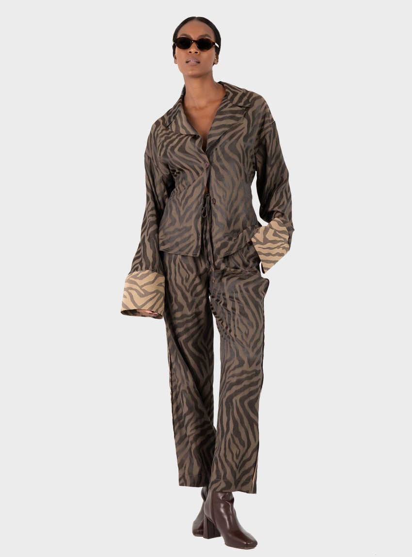 Black & Black  SHIRT - Black