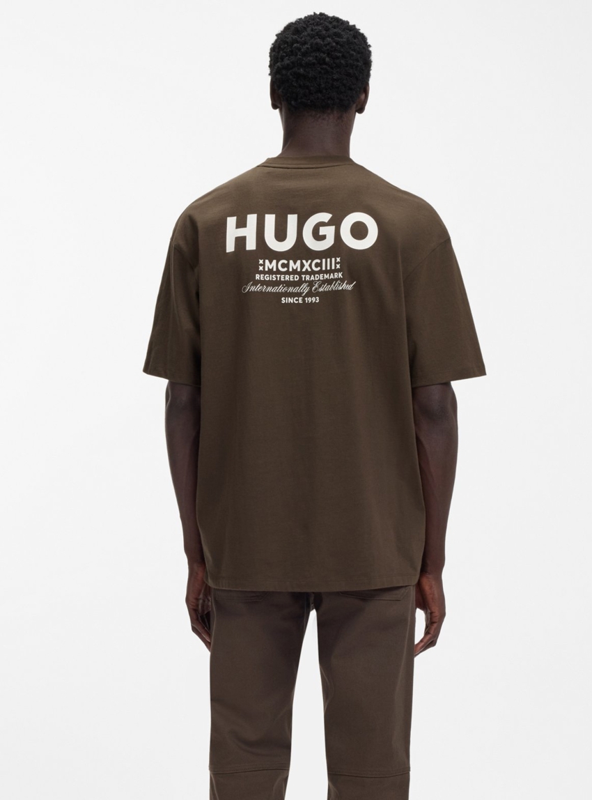 HUGO Loose-Fit T-Shirt In Cotton With Rear Logo Artwork  Nalono - Brown