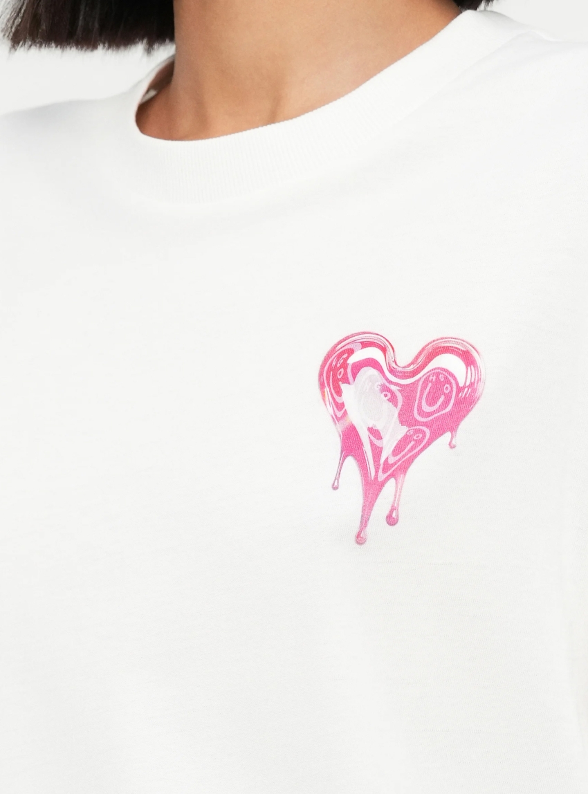 HUGO Regular Fit T-Shirt With Heart Logo Vintage_Tee_B_9 - White