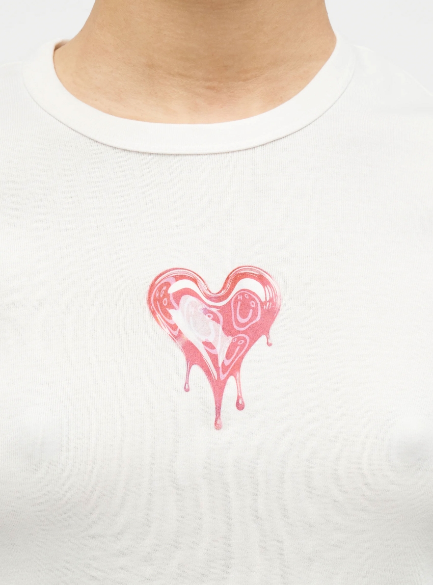 HUGO Slim Fit T-Shirt With Heart Logo Dever_B_2 - White