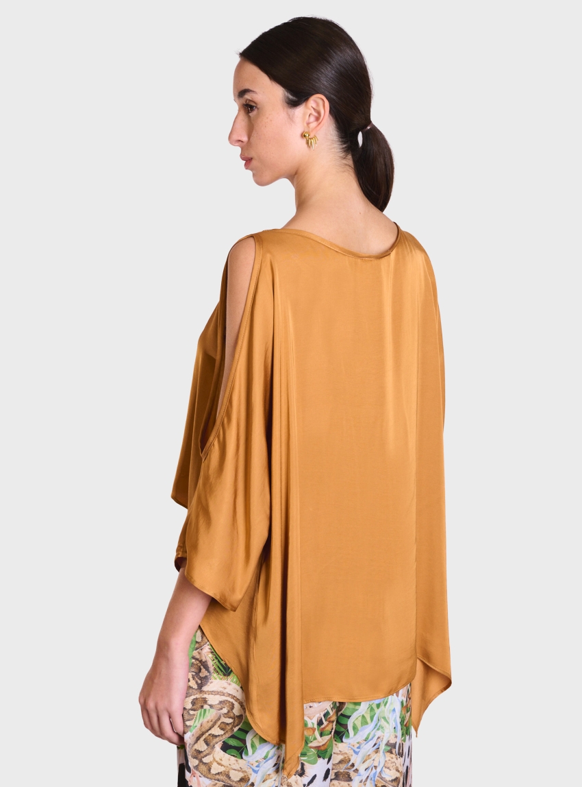 Atelier by Collectiva Noir Poppy Top - Camel