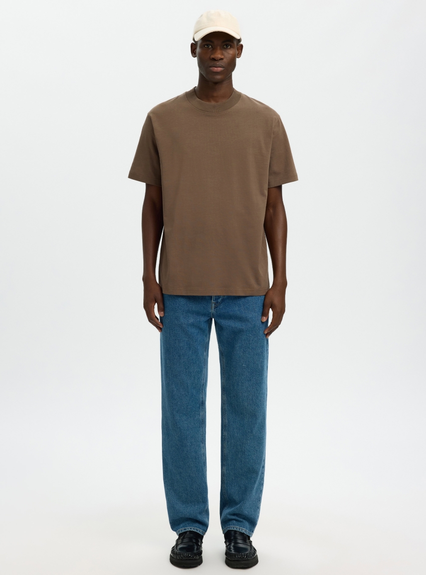 Selected Colman O-Neck Tee - Brown