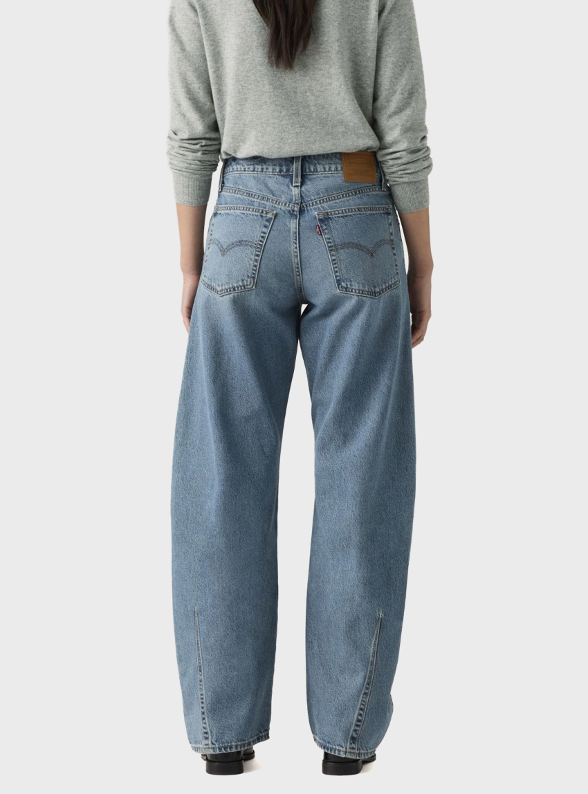 Levi's Baggy Dad Barrel Jeans - Medium Aged Denim