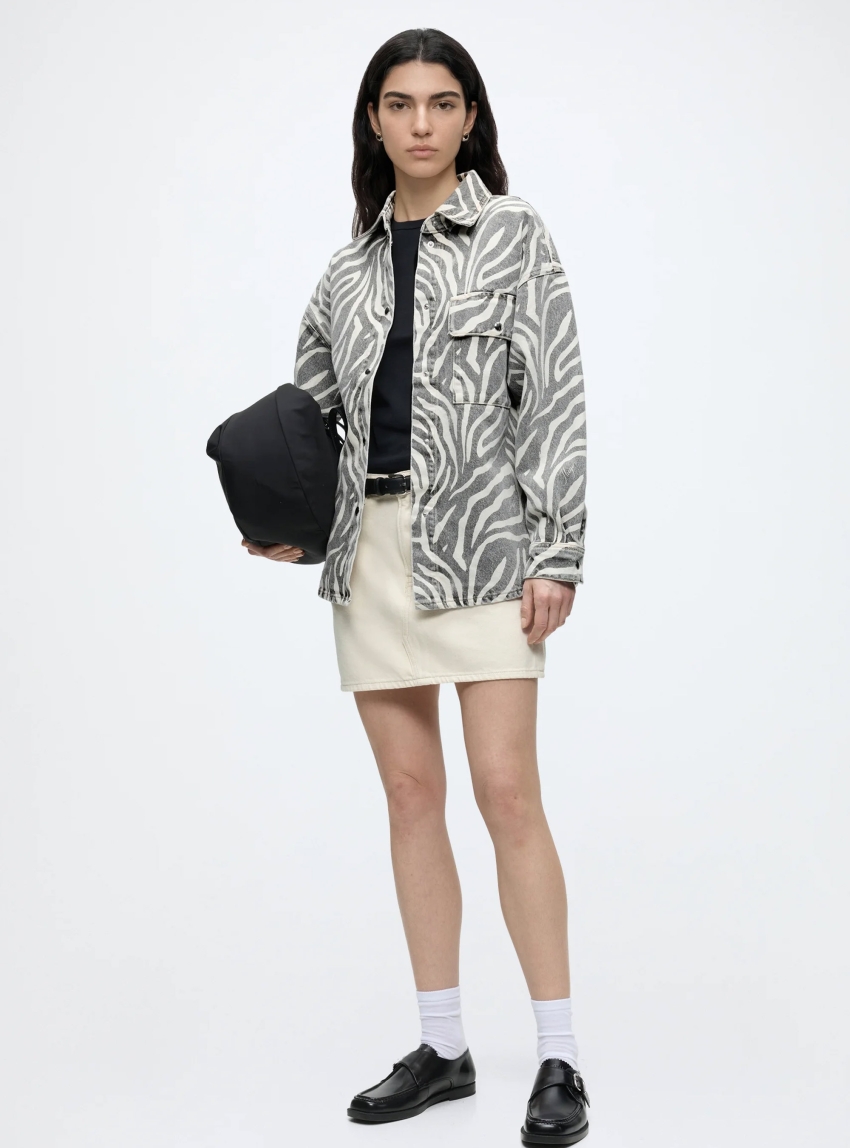 HUGO Relaxed-Fit Denim Shirt Gaggie - Animal Print