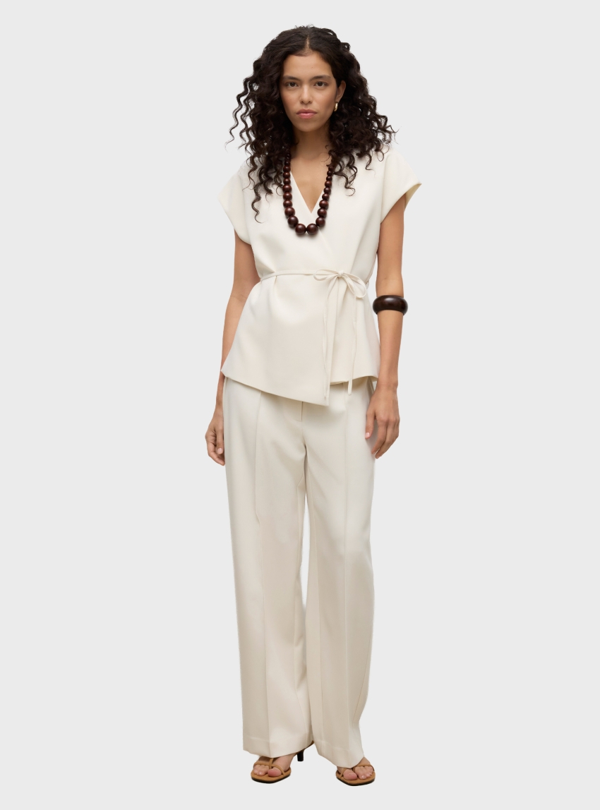 Vero Moda Aware Vannah V-Neck Midi Waistcoat - Off White