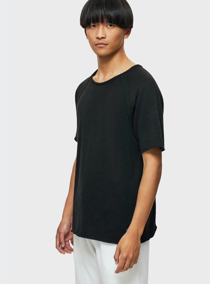 Dirty Laundry Raglan T-Shirt With Raw Edges - Black
