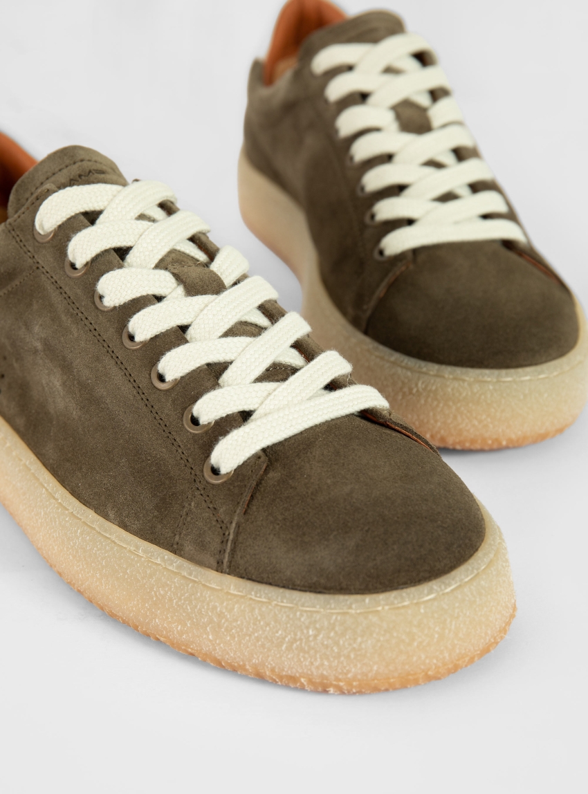 Ambitious Kelpe Suede Sneakers - Khaki