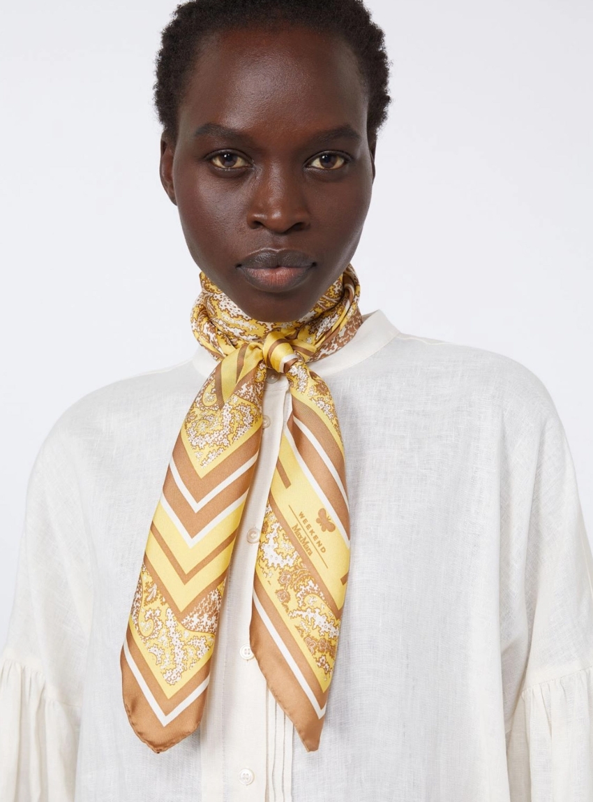 Weekend Max Mara Printed silk square foulard - Brown
