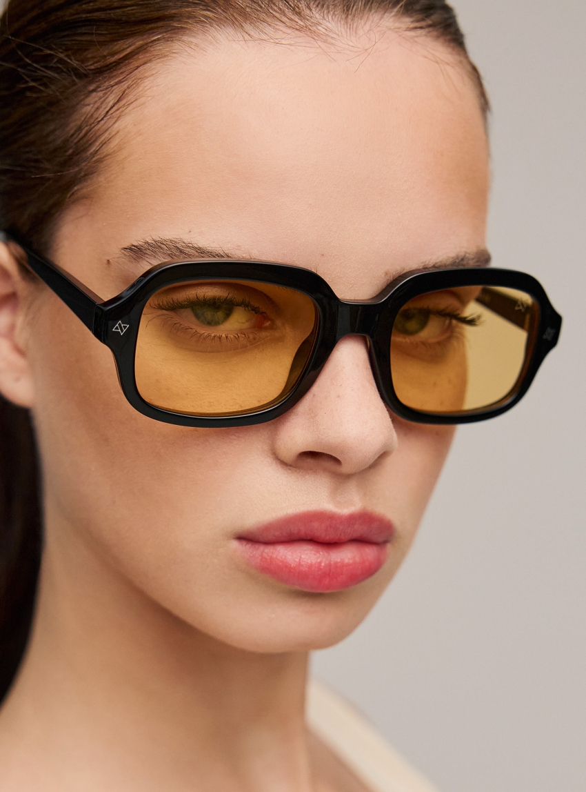 AV Ace Sunglasses - Black