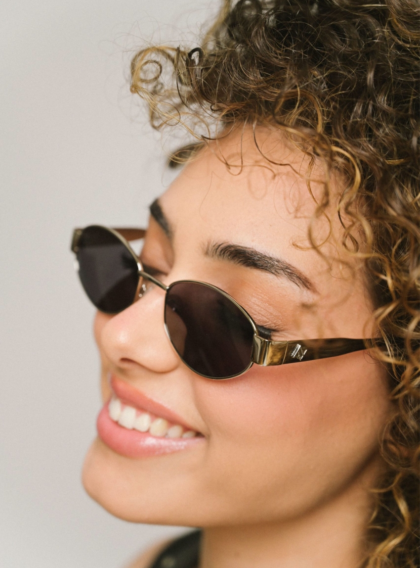AV Gigi Sunglasses - Gold