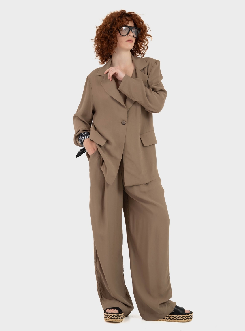 Black & Black Blazer - Light Brown