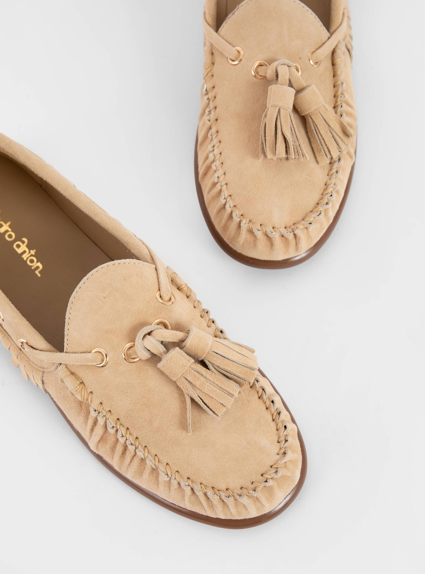 Pedro Anton India Tassel Loafers - Beige