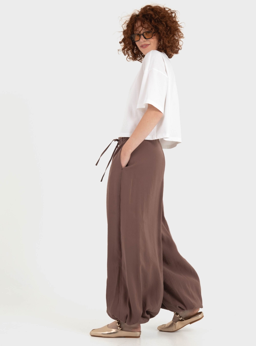 Four Minds Relaxed Cropped T-Shirt - White
