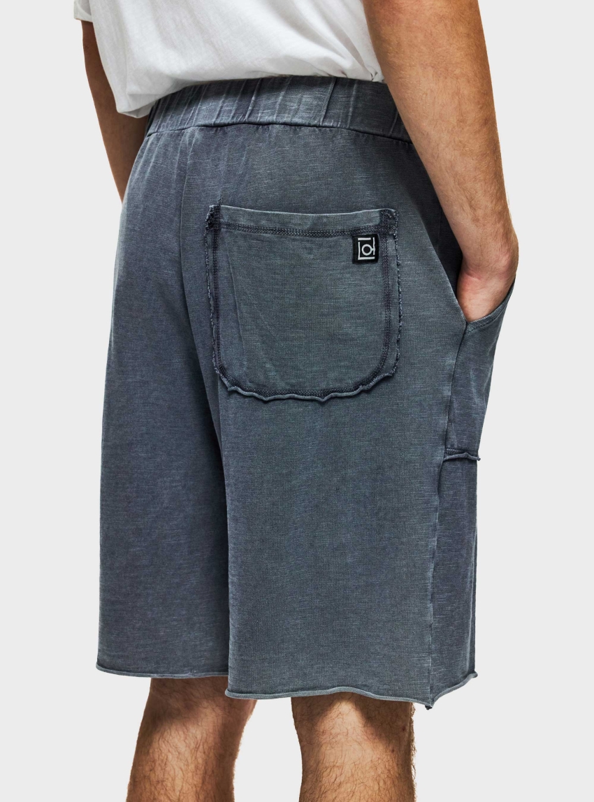 Dirty Laundry Raw Edges Sweatbermuda - Blue