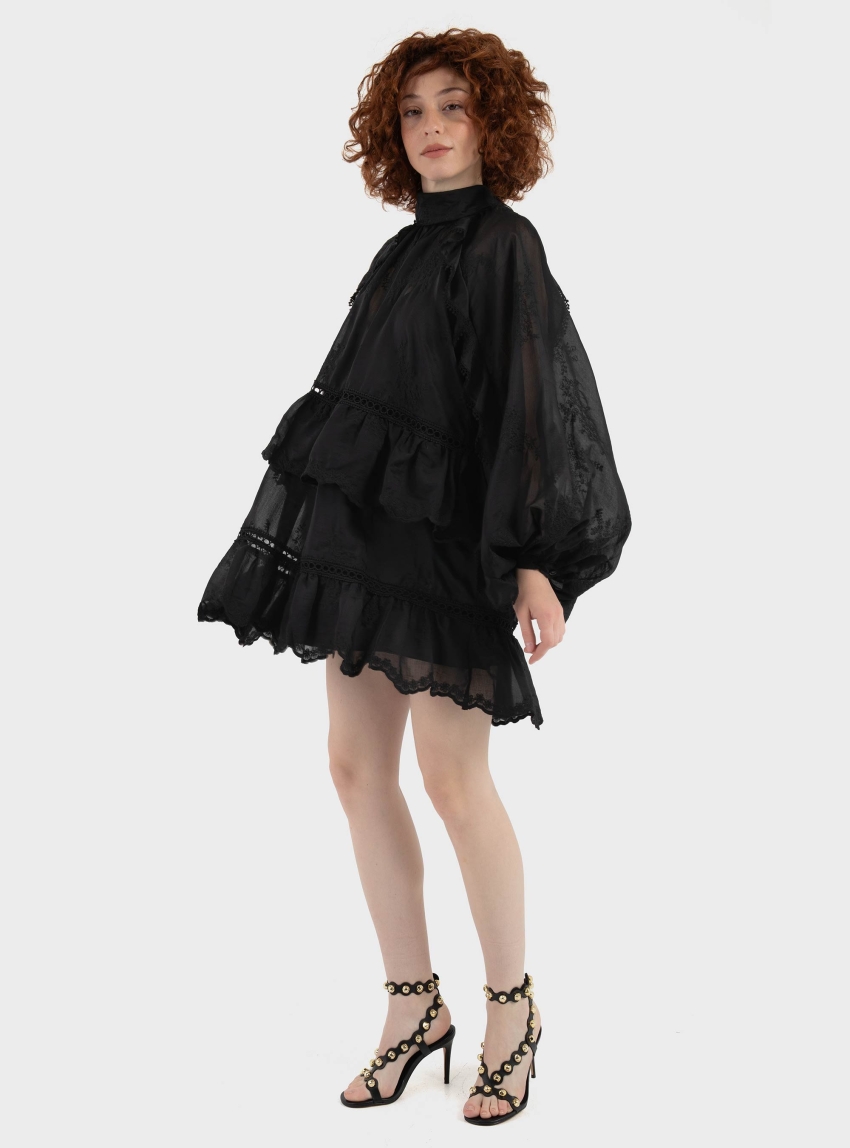 Souvenir Lace Dress - Black