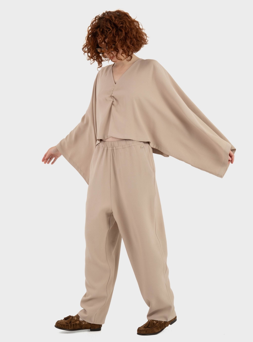 Souvenir Loose Fit Top - Light Beige