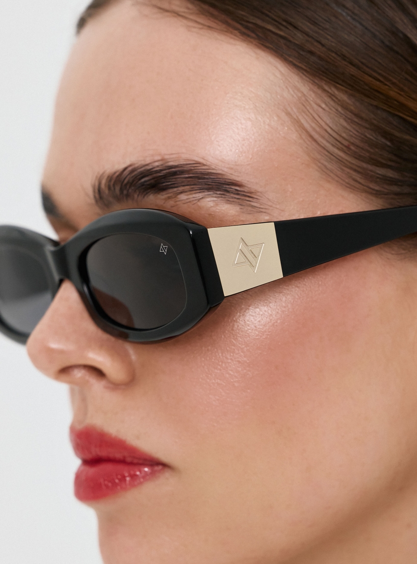 AV Orla Sunglasses - Black