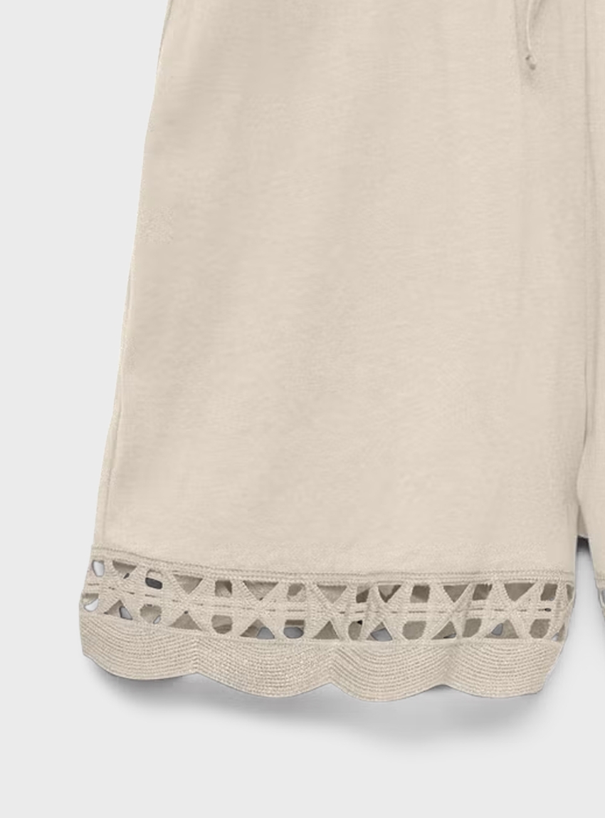Vero Moda Gabby High Waist Shorts - Light Beige