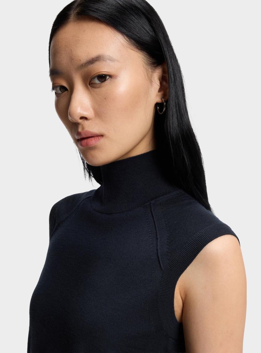 BOSS Sleeveless Mock-Neck Sweater In Merino Wool Fipini - Dark Blue