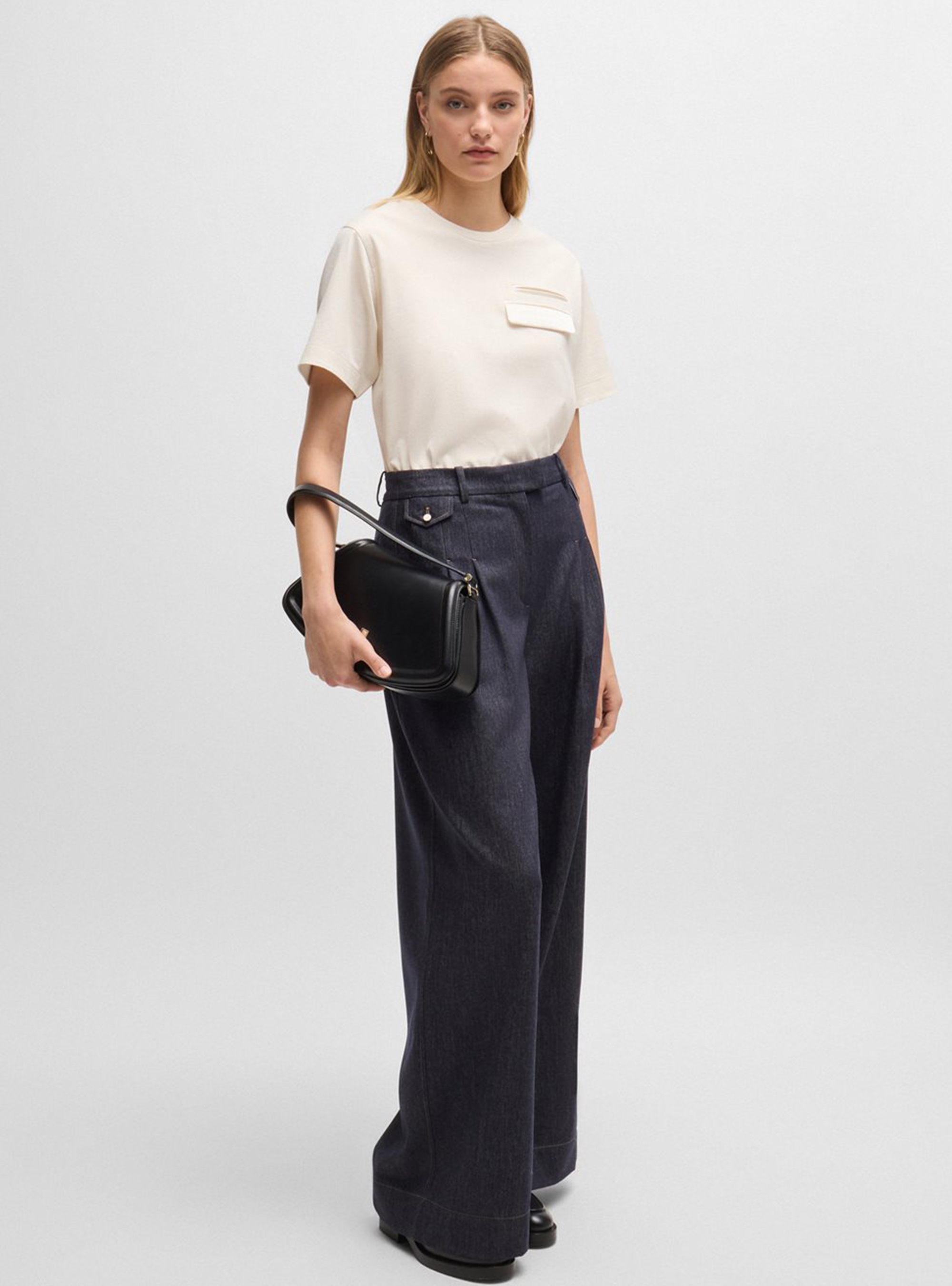 BOSS Regular Fit T-Shirt Elpha_pocket - Ecru