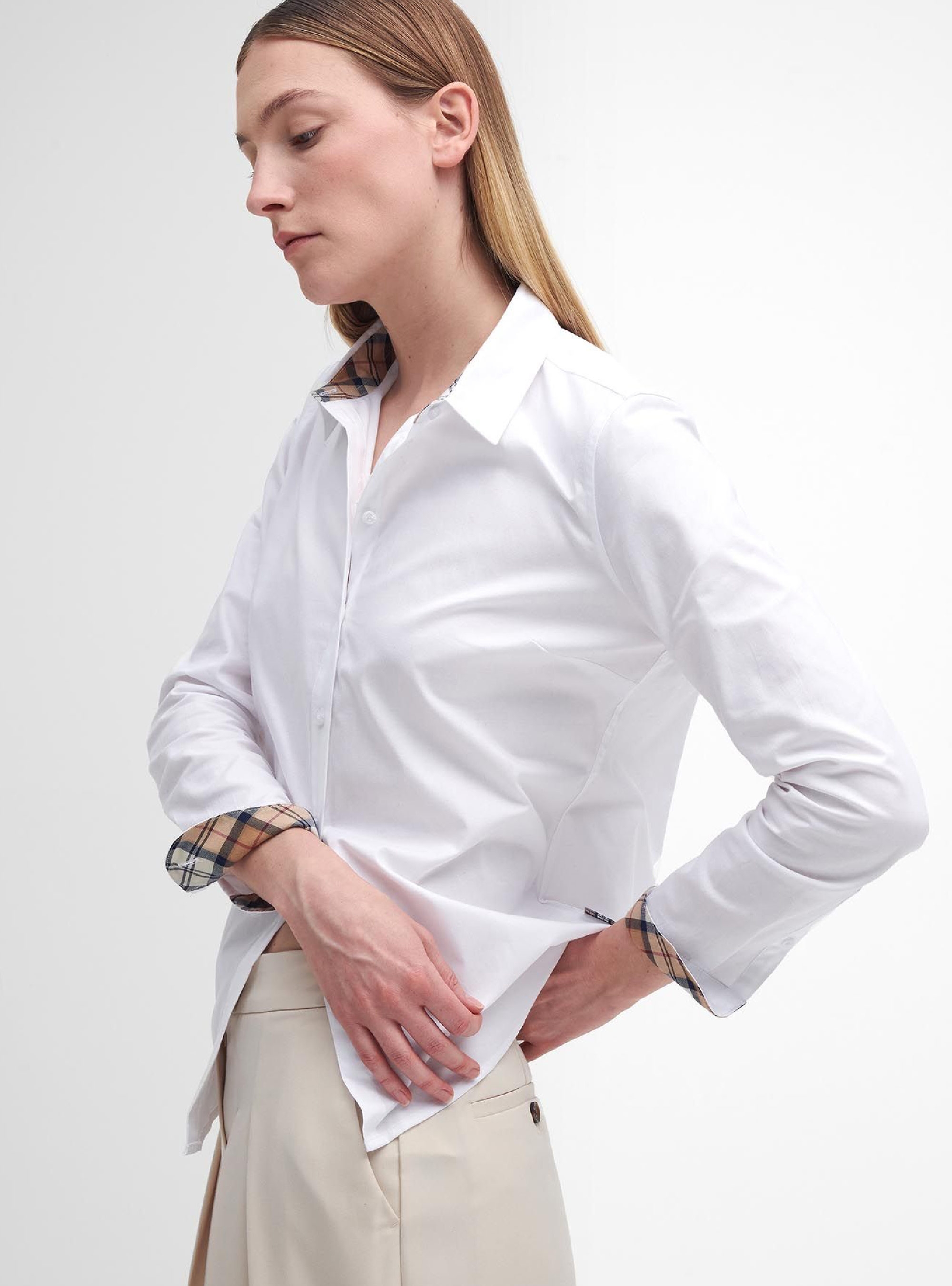 Barbour Derwent Regular Long-Sleeved Oxford Shirt - White