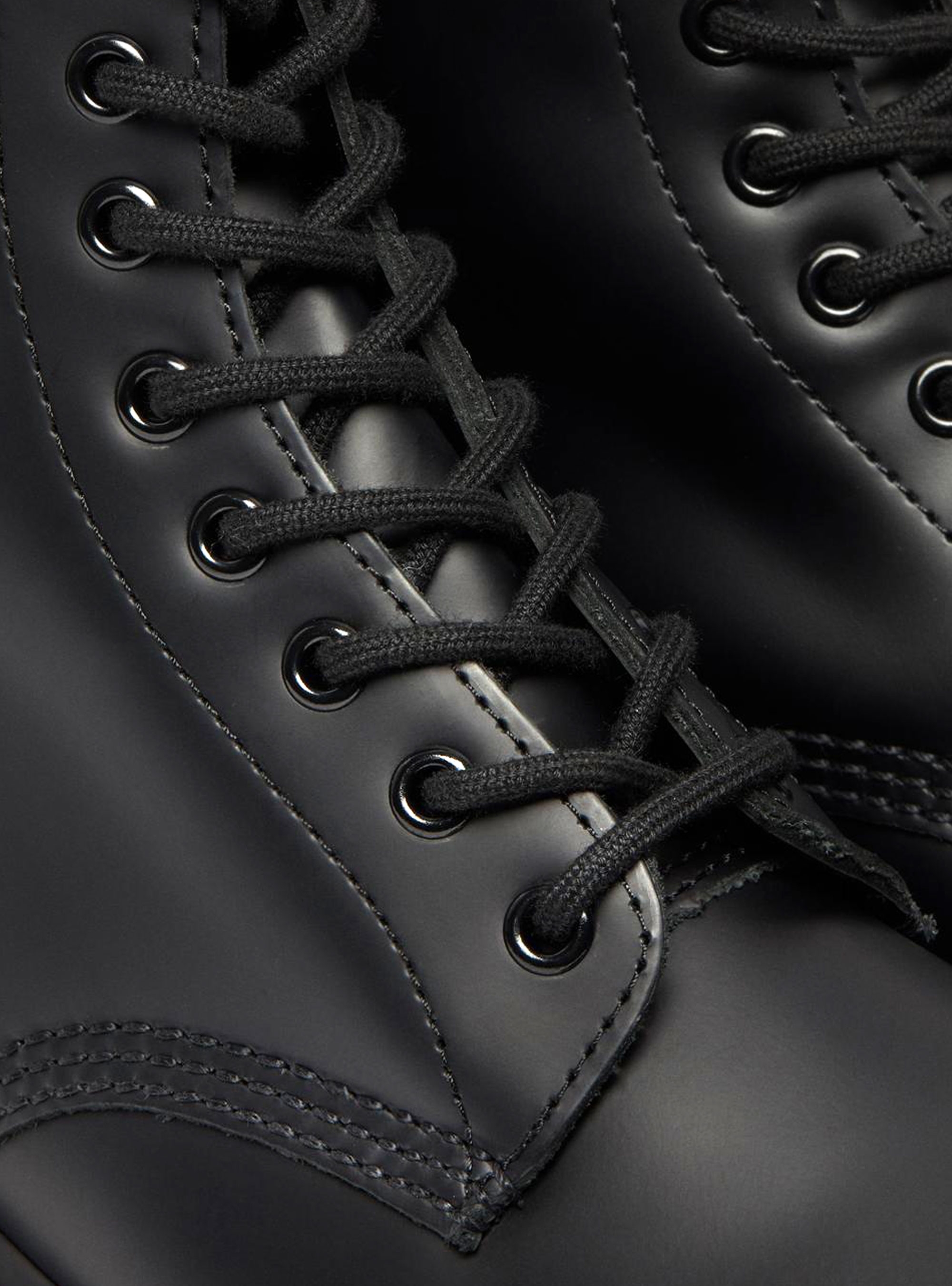 Dr Martens Mono Smooth Leather Boots - Black