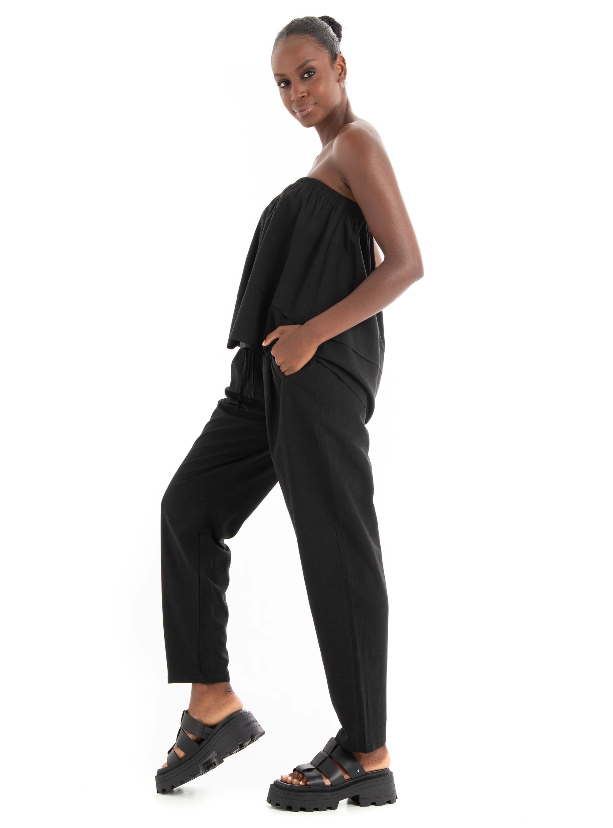 Collectiva Noir Daira Pants - Black