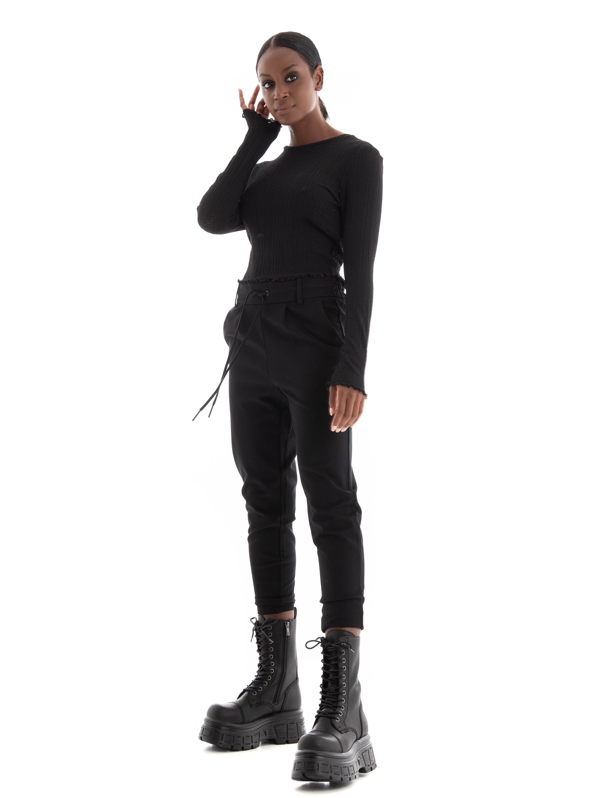 Only Kisser Short Top - Black