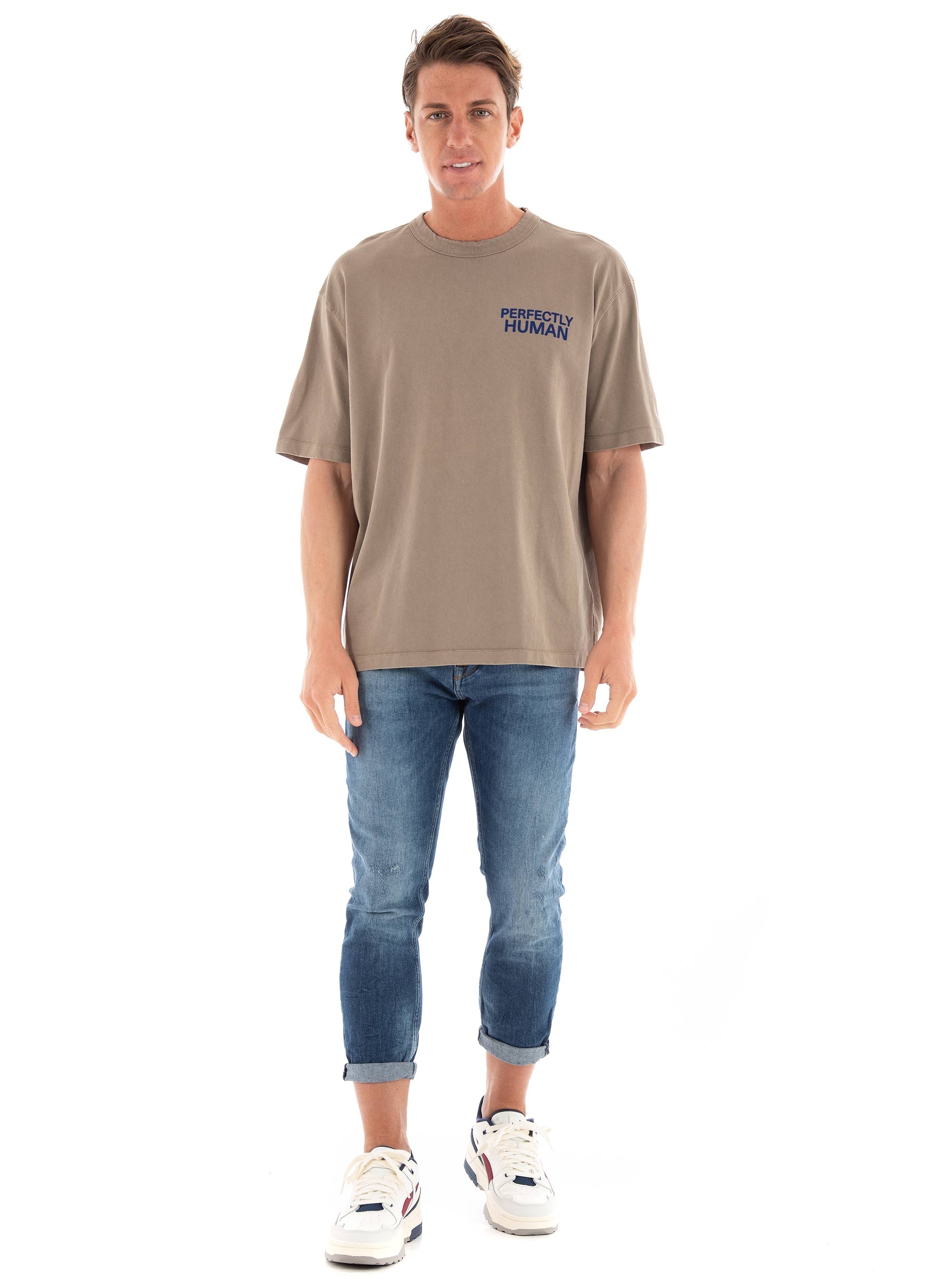 Gabba Nigel Boxy Human Tee - Dark Beige