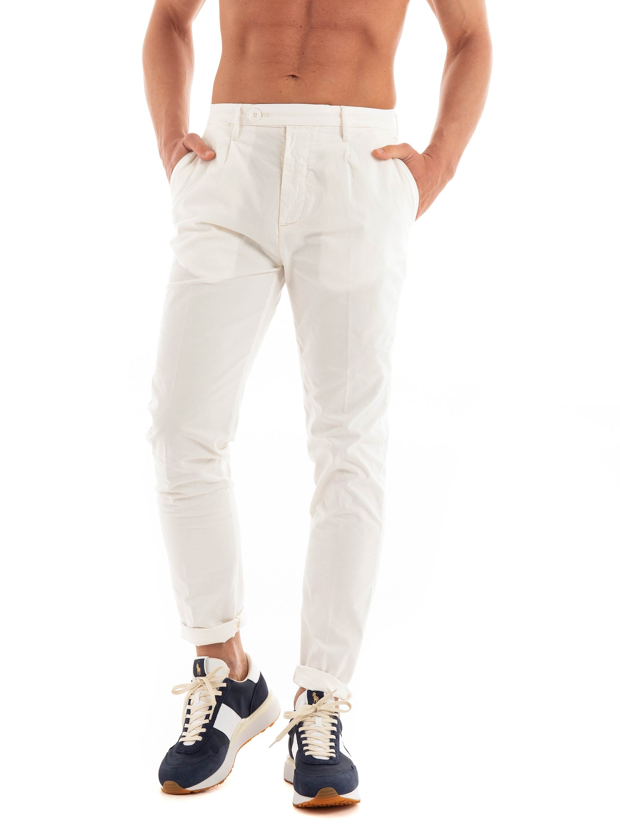 Guess Noah Mid Rise Slim Fit Chino Pants - White