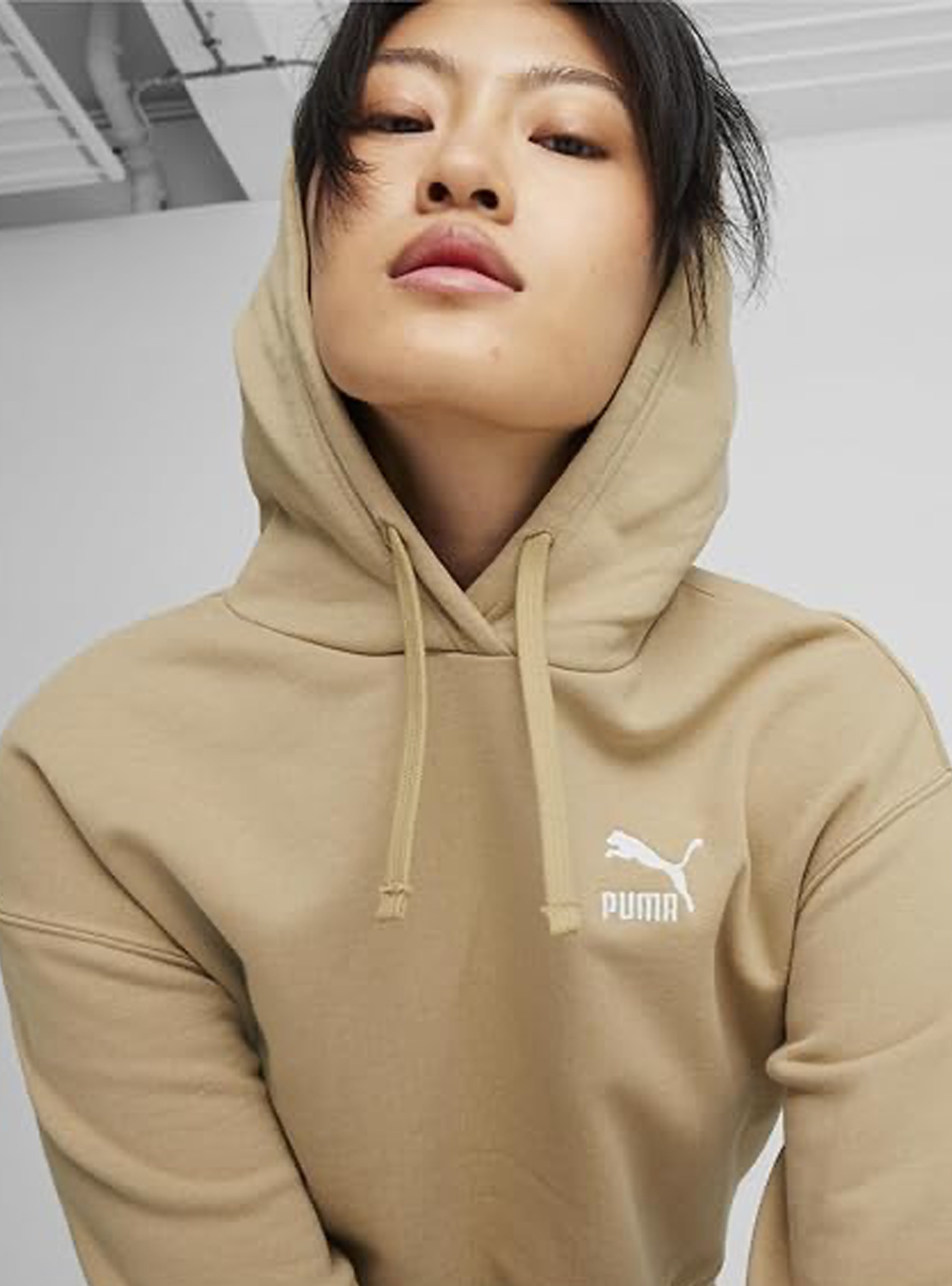 Puma Relaxed Cropped Hoodie - Beige