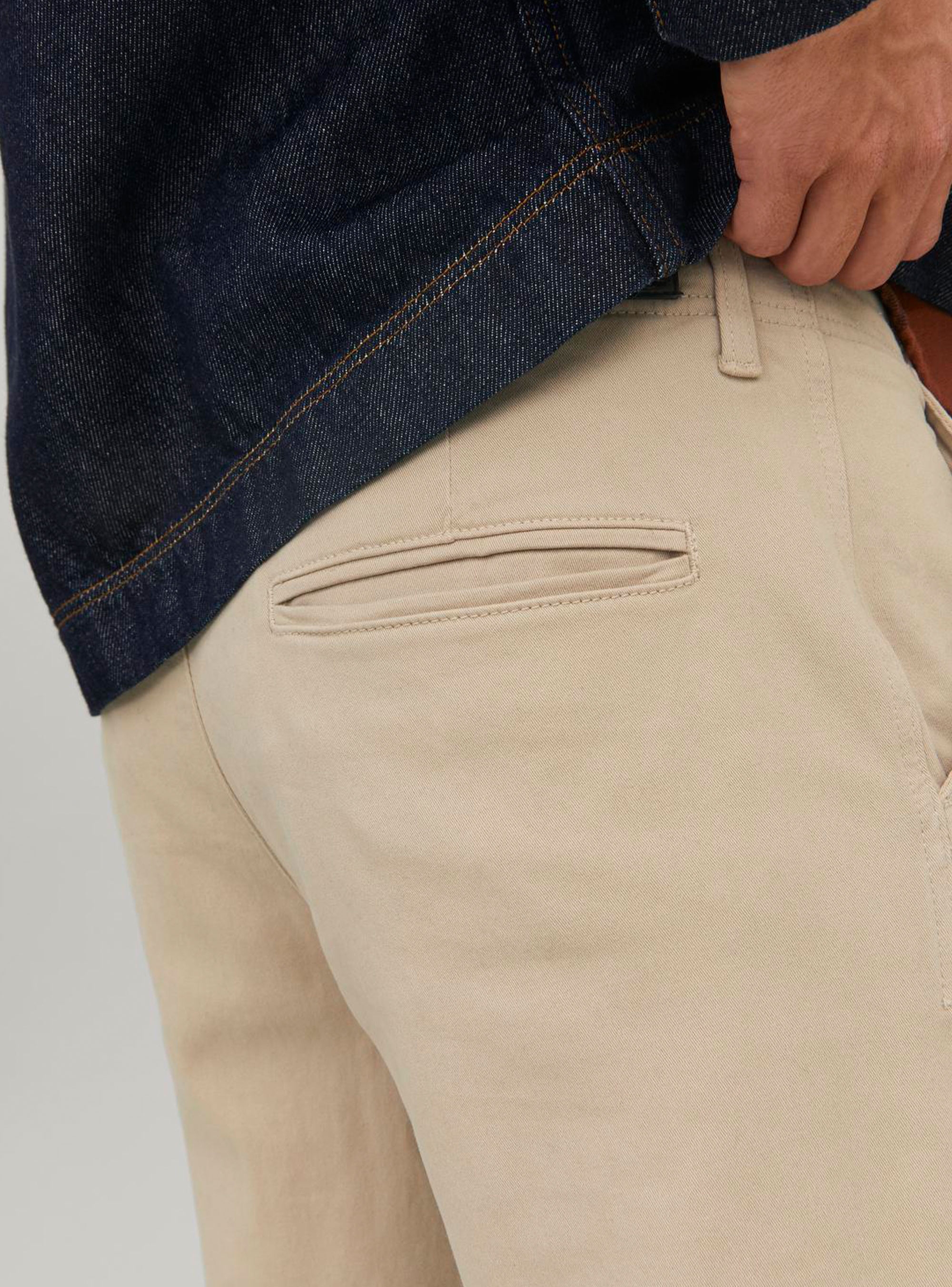 Jack & Jones Ace Harlow Tapered Fit Chinos - Beige