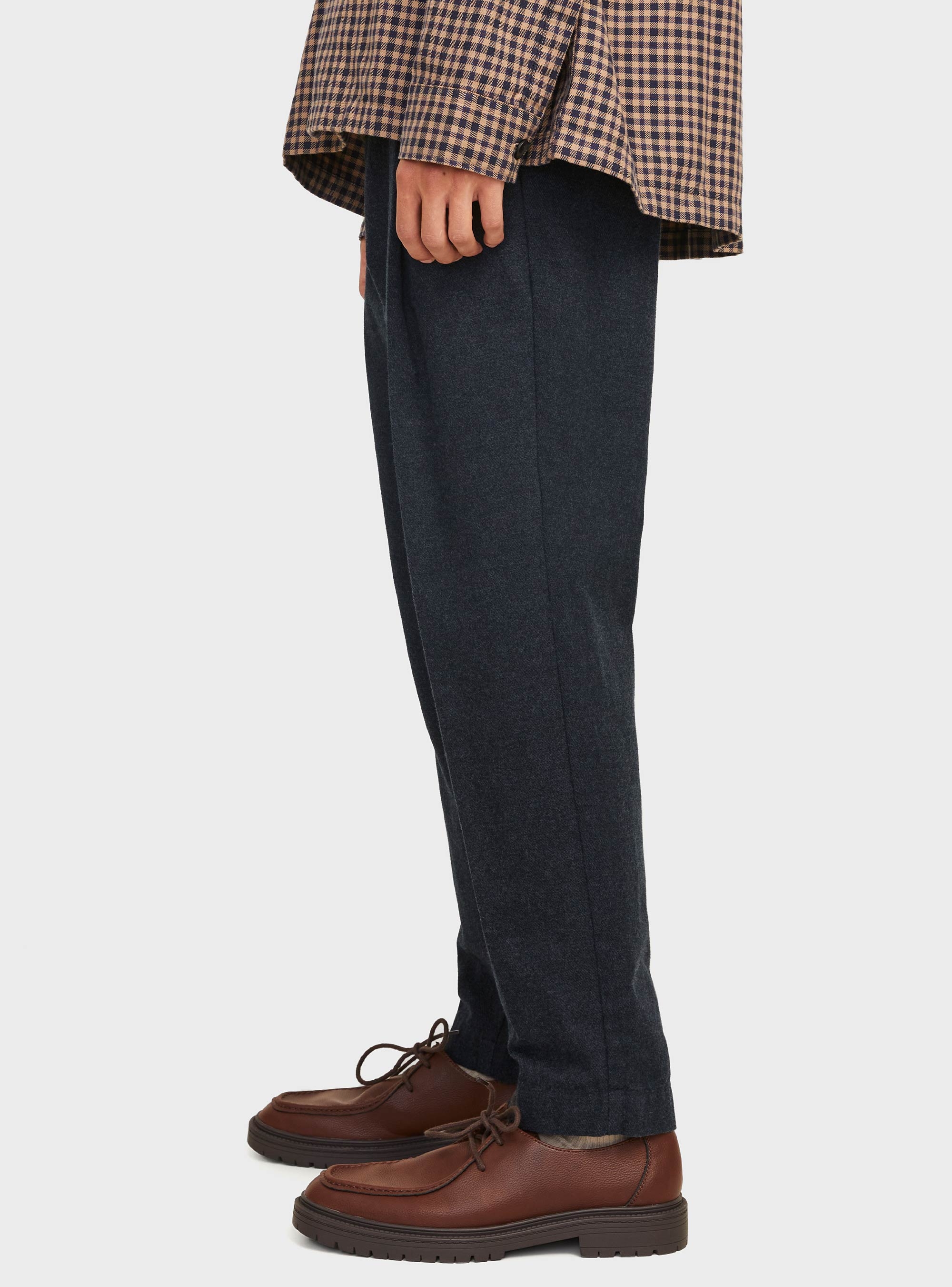 Jack & Jones Bill Tapered Pleat Winter Chino Pants - Black