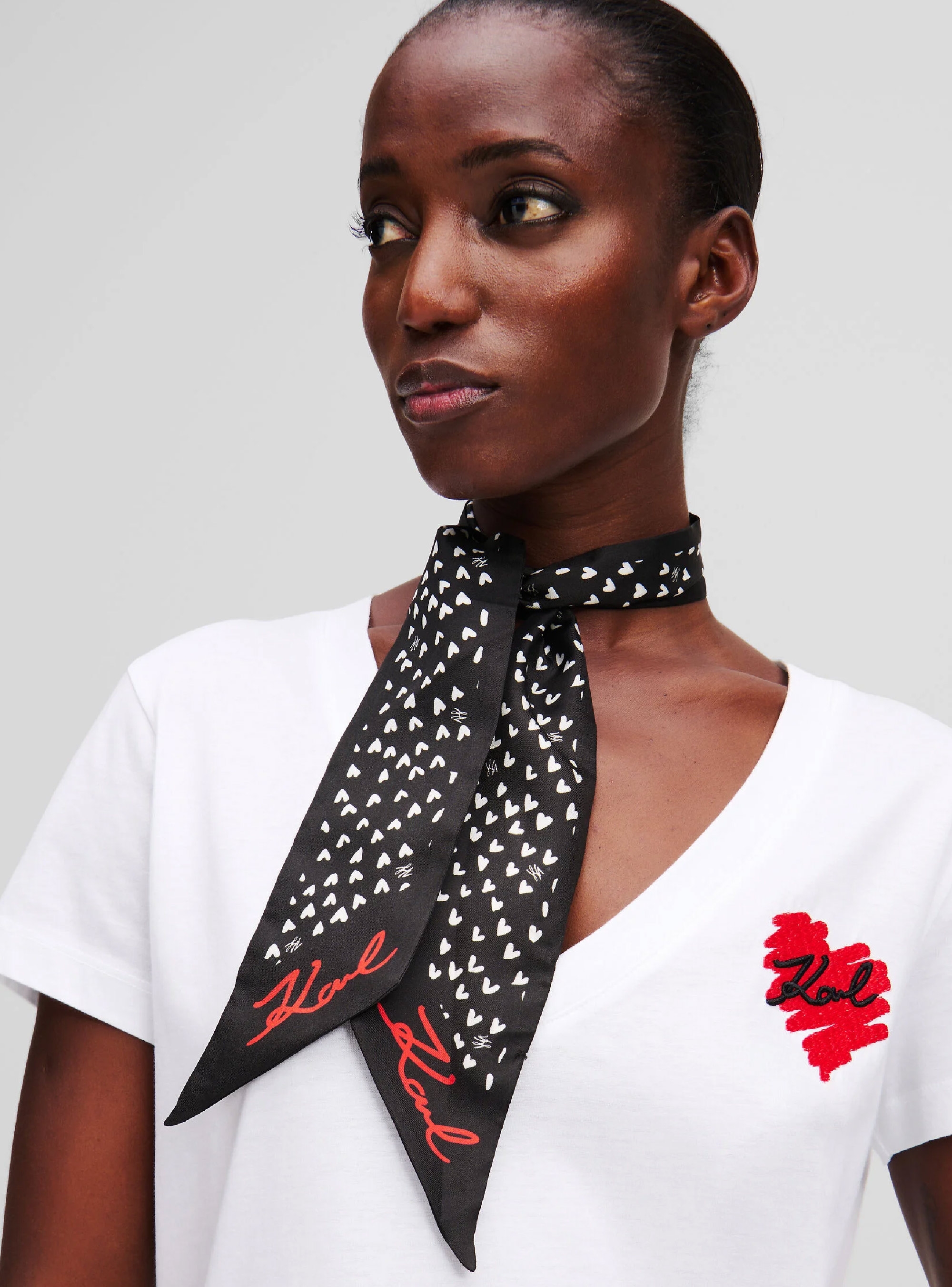 Karl Lagerfeld K/Hearts Thin Silk Scarf Gp - Black & White