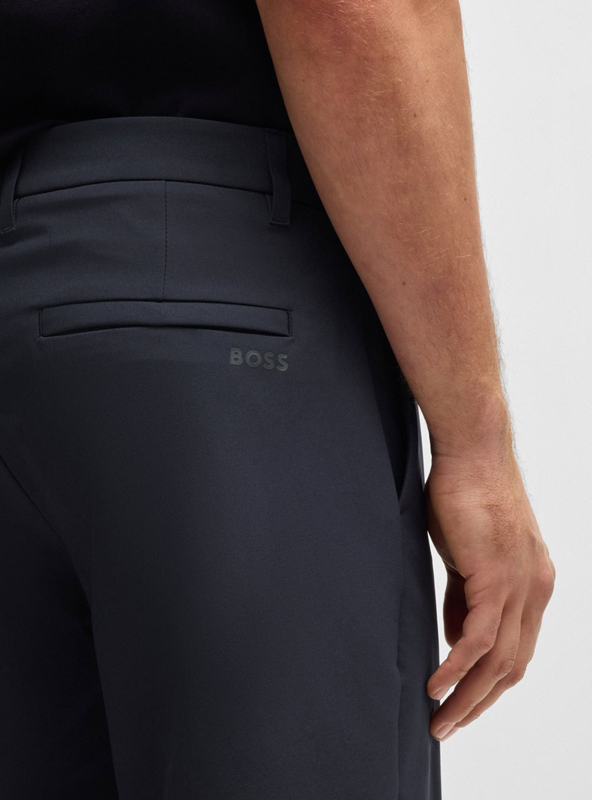 BOSS Slim-Fit Shorts In Water-Repellent Stretch Fabric S_Commuter - Dark Blue