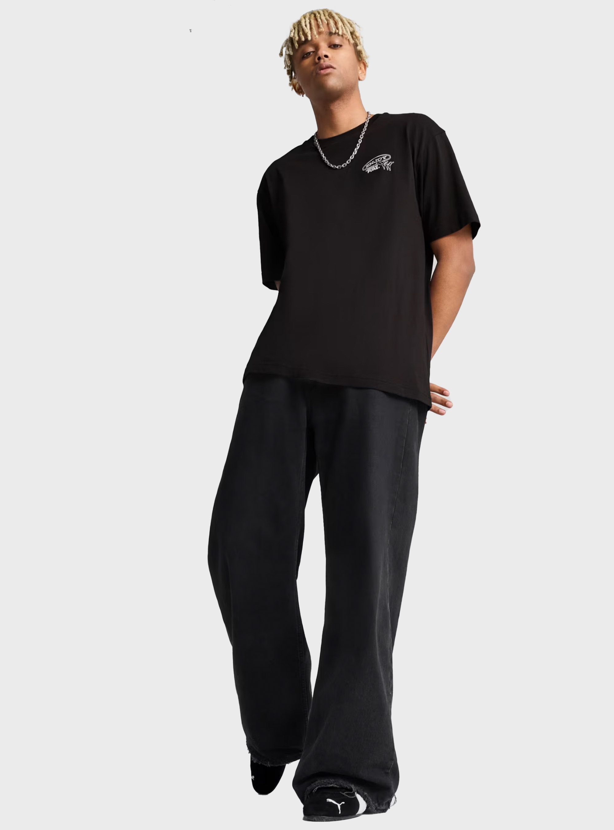 PUMA GRAPHICS PUMA Drive-In Relaxed Tee - Black