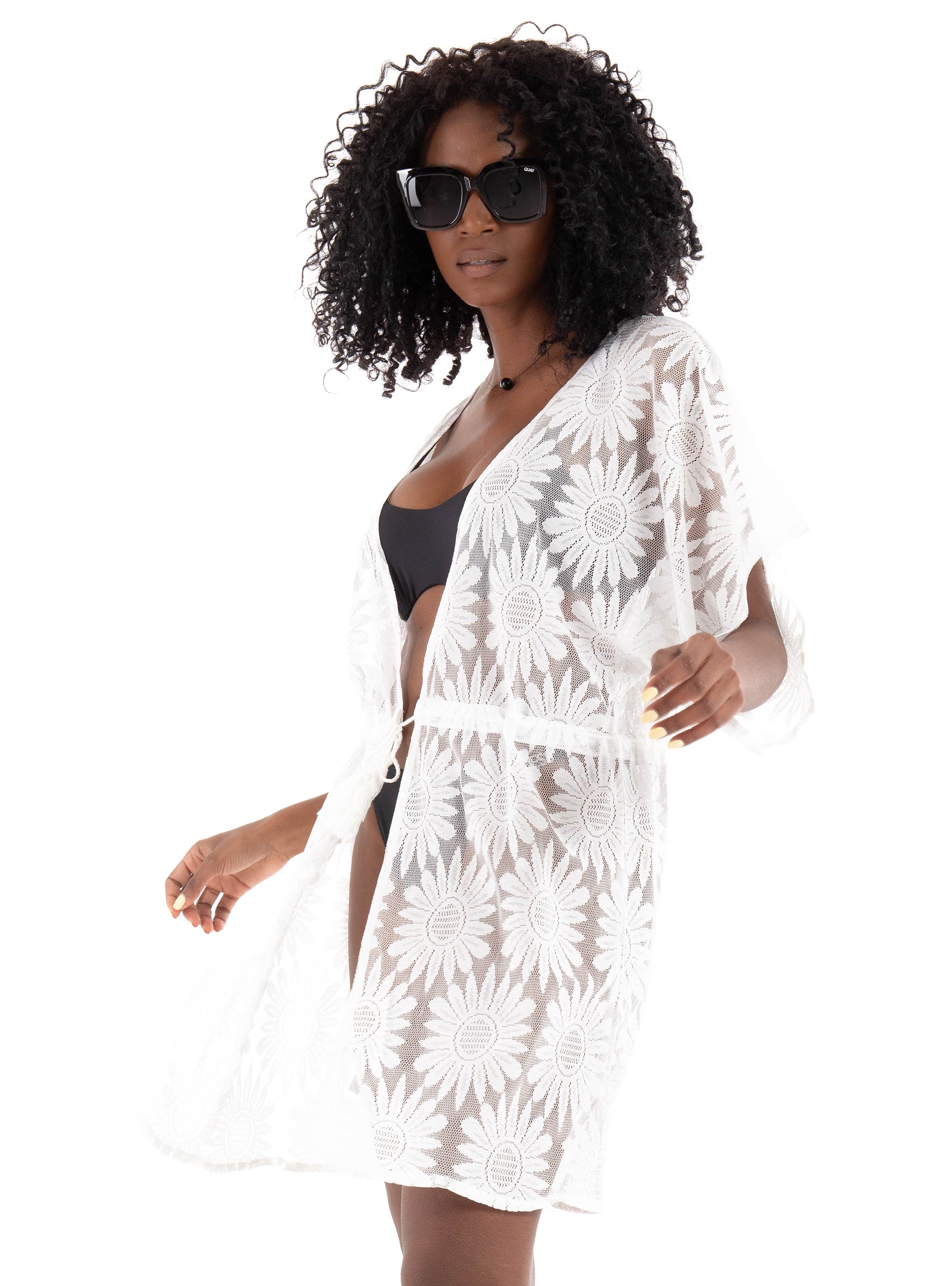 Only Daisy Beach Cover - White