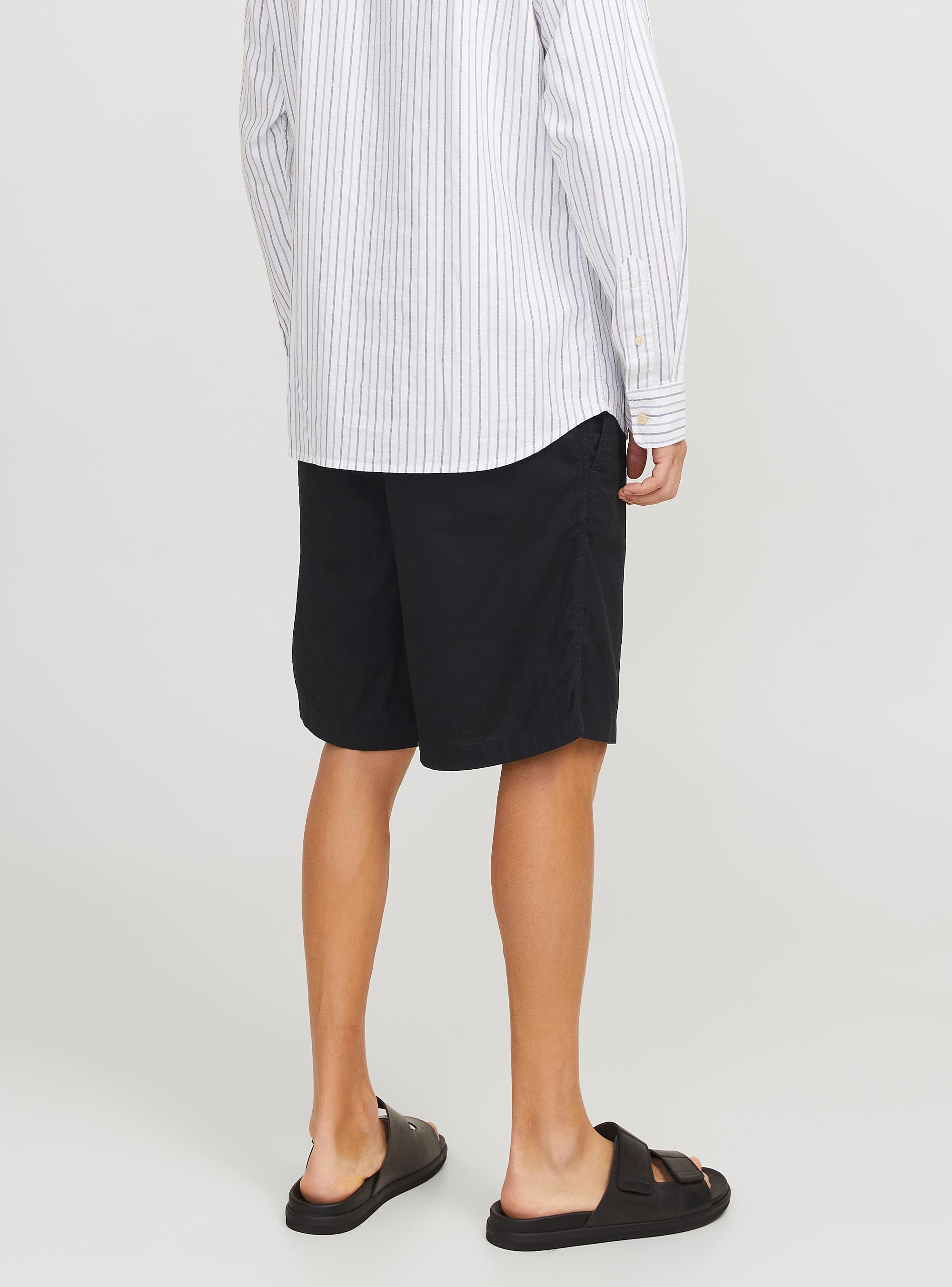 Jack & Jones Jaiden Campaign Hybrid Bondi Shorts - Black