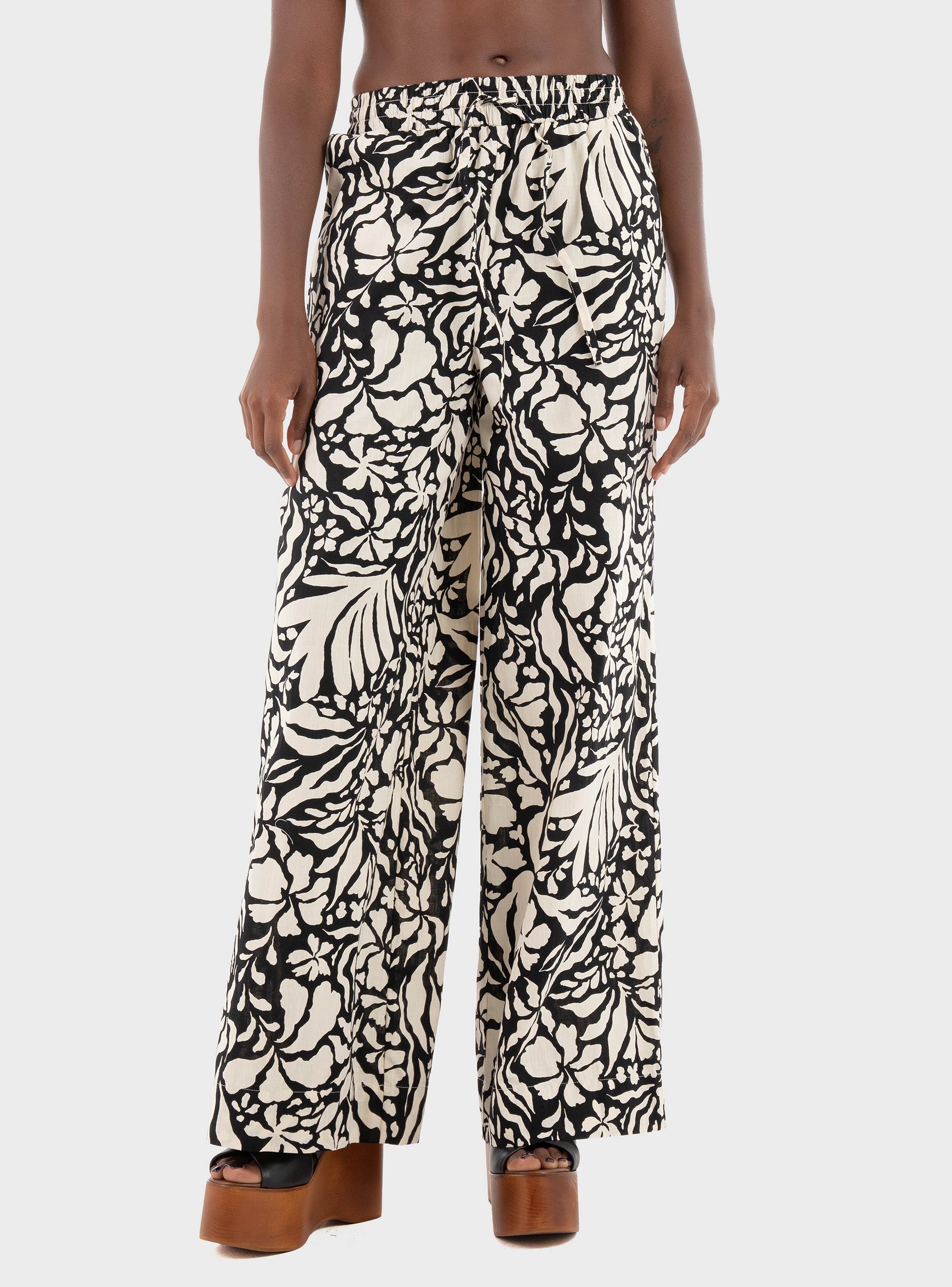 Only Kaleen High Waist Pull-Up Pants - Black