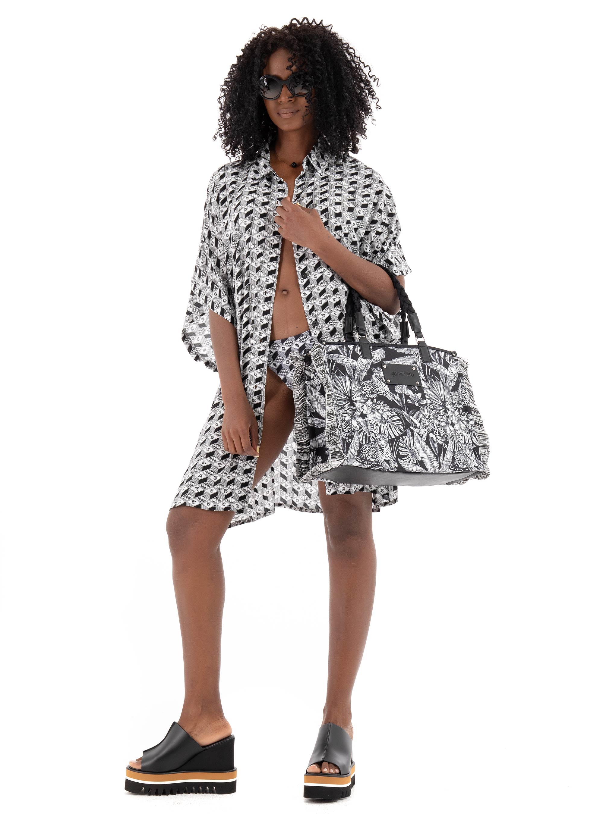 4giveness Athena Tote Bag - Black & White
