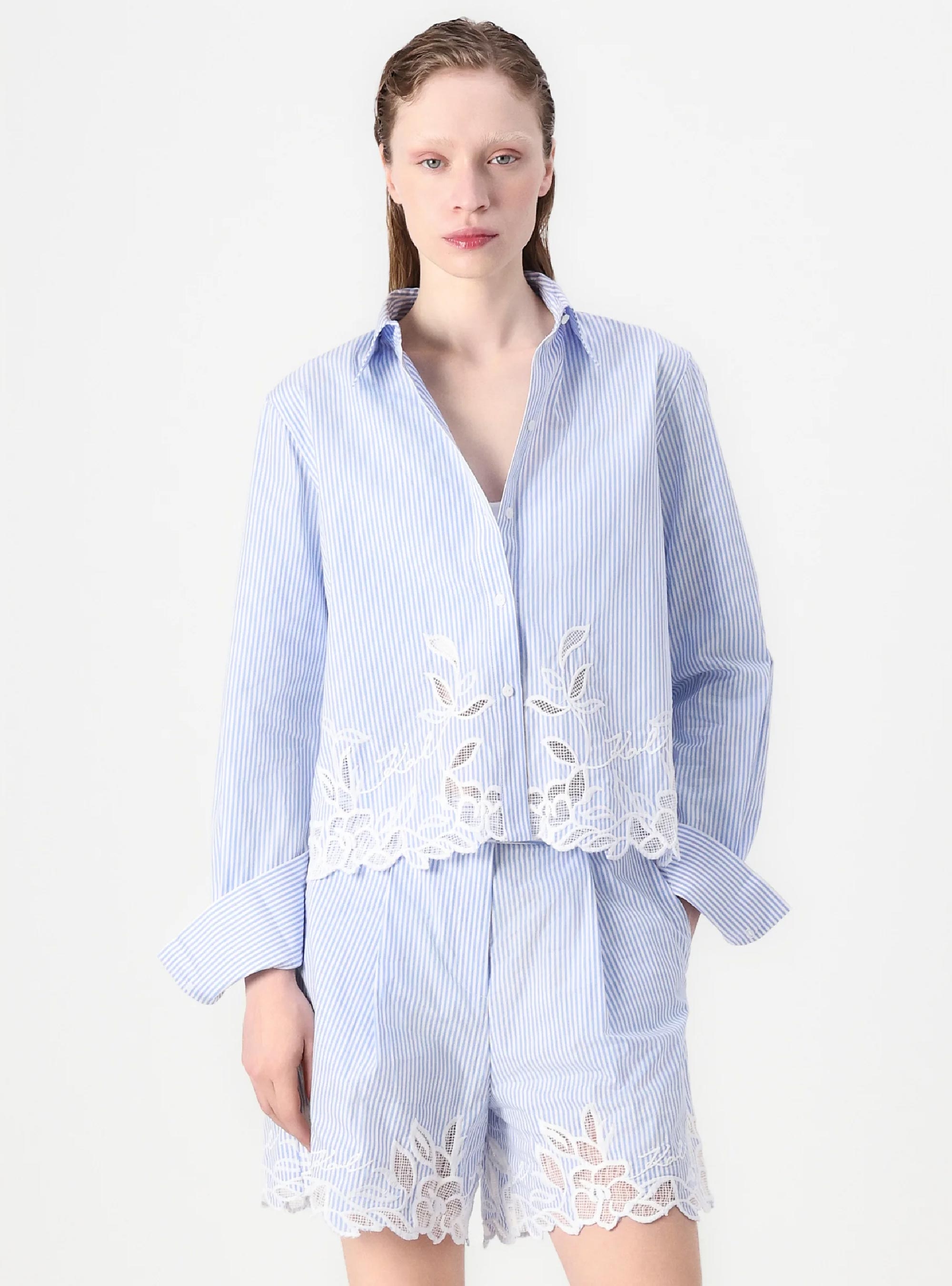 Karl Lagerfeld Embroidery Cut Out Shorts - Ultramarine