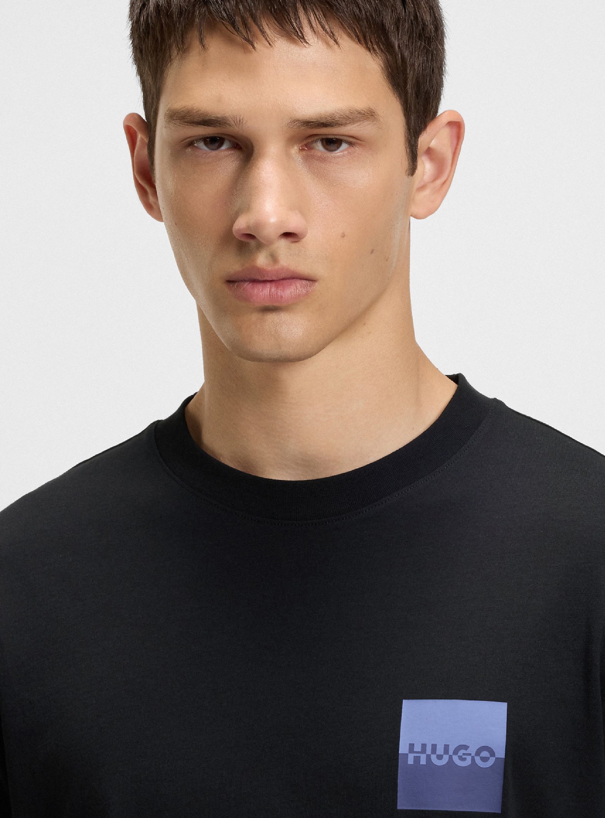 HUGO Cotton-Jersey T-Shirt With Split-Logo Print  Dapusi - Black