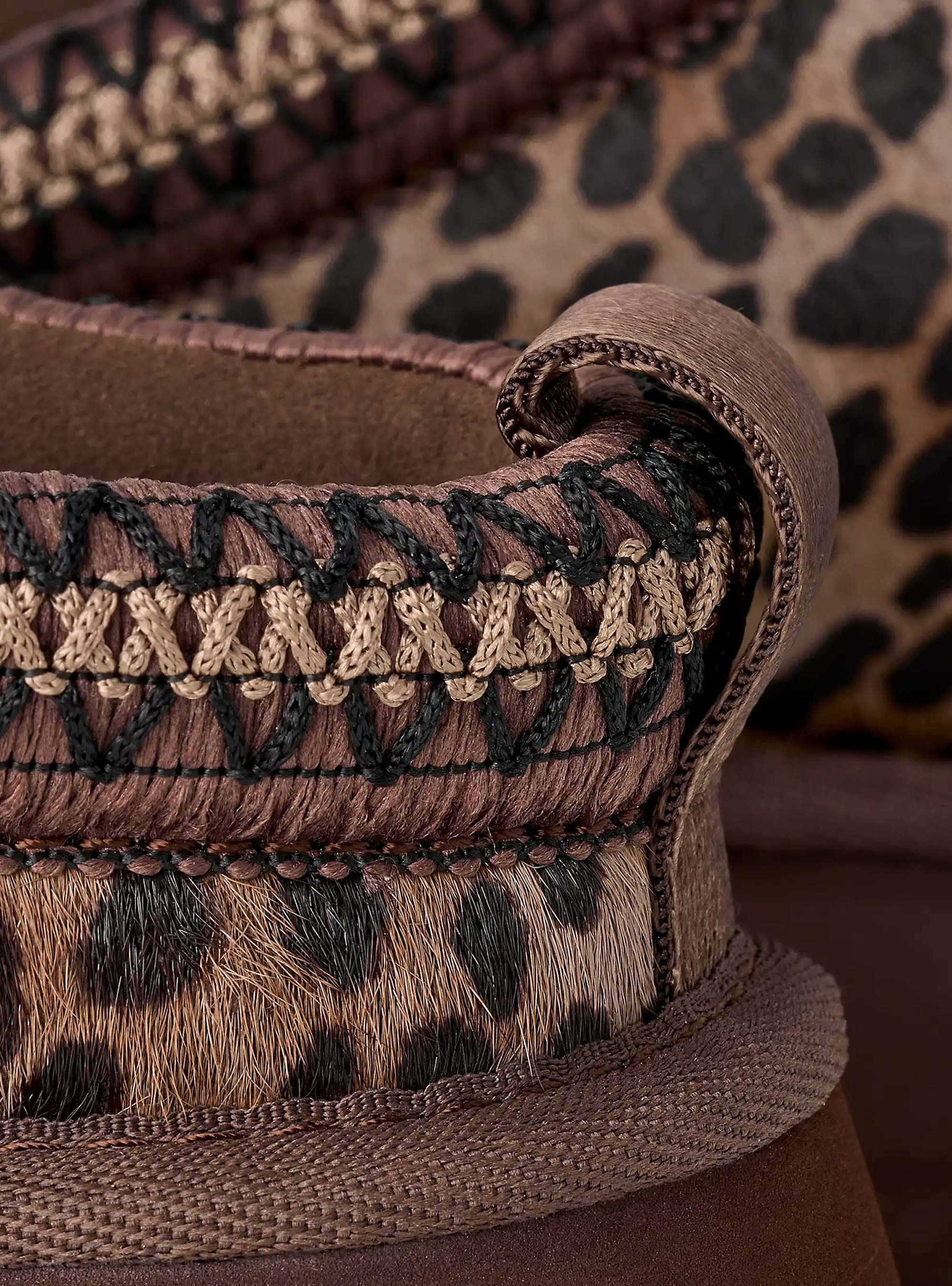 UGG Tazz Caspian - Burnt Cedar