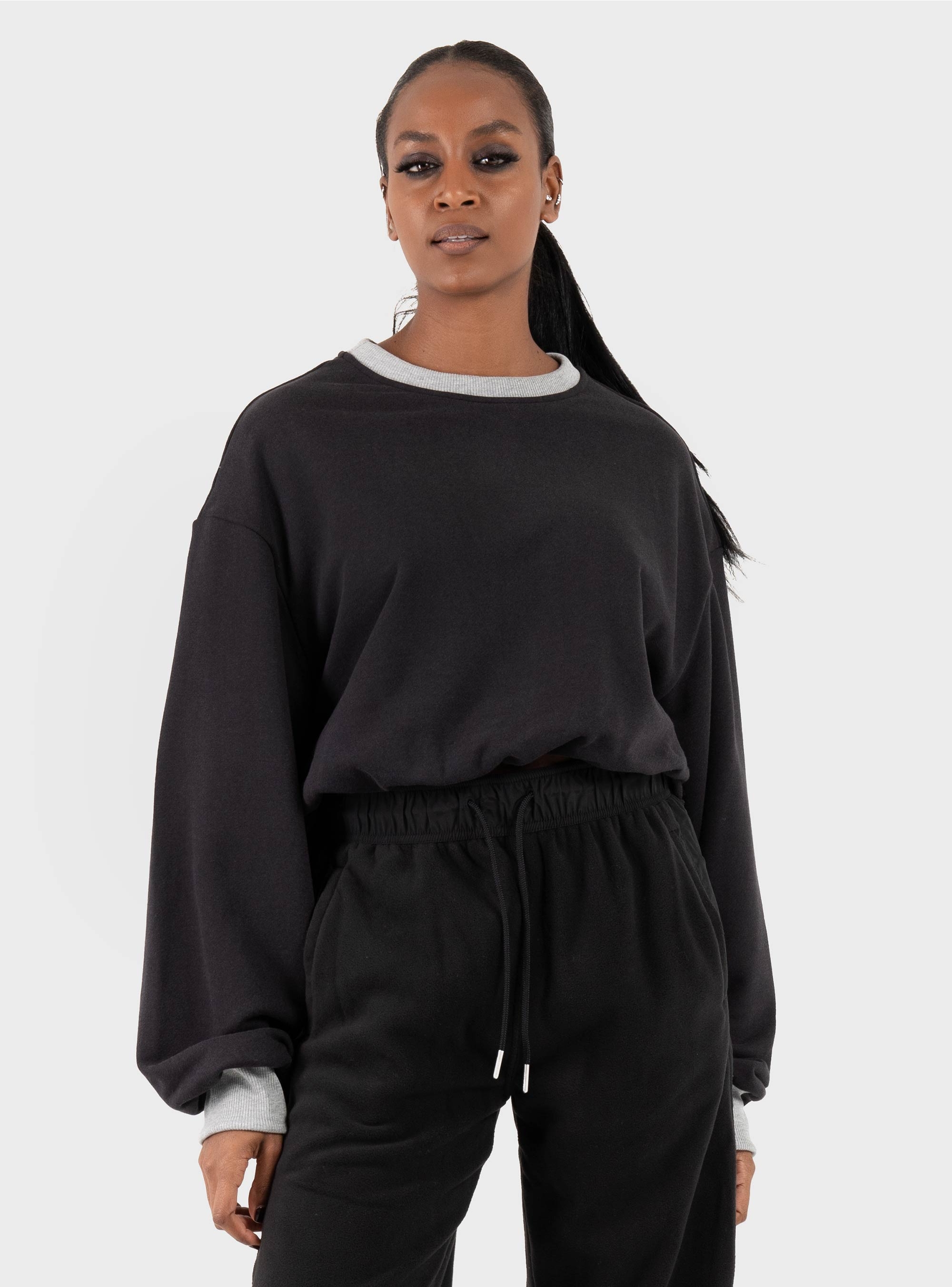 Four Minds CROP BLOUSE - Black