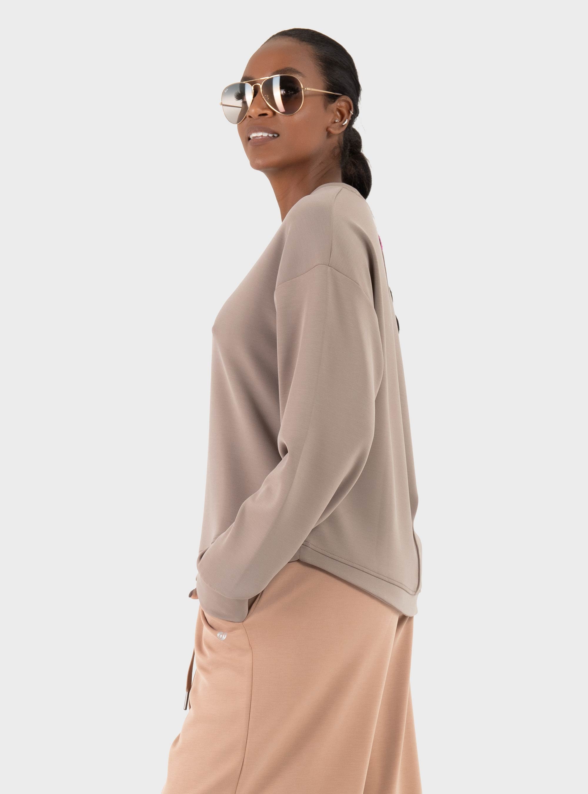 DEHA BLACK SOFT TOUCH MODAL CREW NECK SWEATSHIRT - Taupe