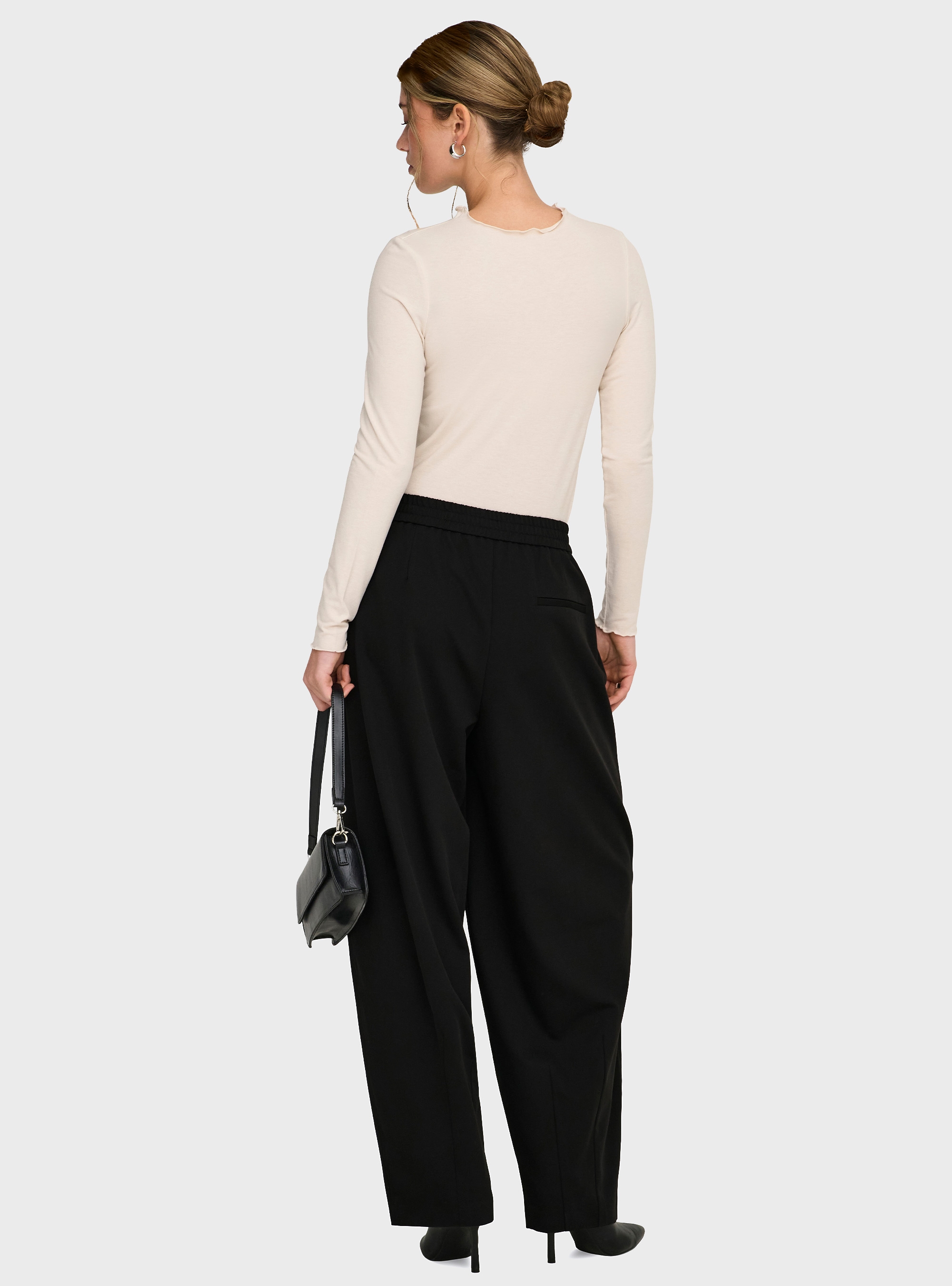 Only Mariela Mid Waist Baggy Barrel Pants - Black